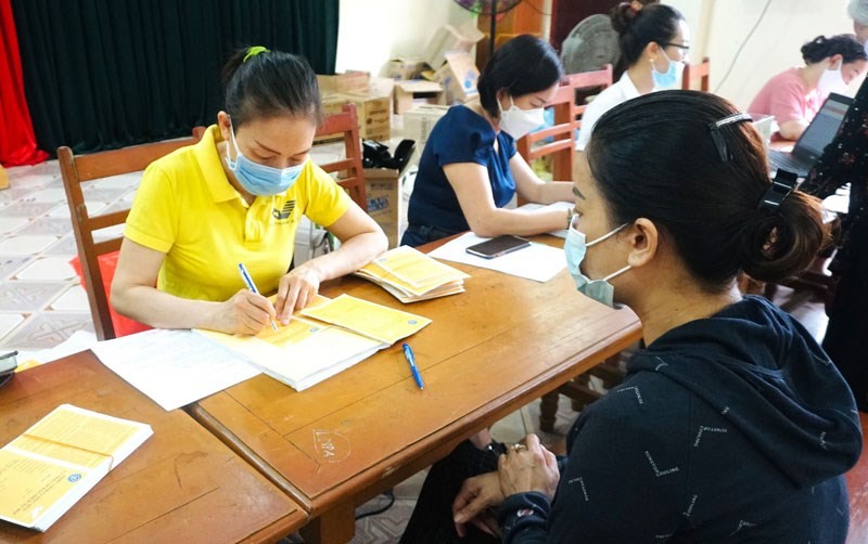 BHXH thành phố Hà Nội triển khai lập danh sách chi trả lương hưu, trợ cấp BHXH hằng tháng thành 02 đợt: BHXH thành phố Hà Nội triển khai lập danh sách chi trả lương hưu, trợ cấp BHXH hằng tháng thành 02 đợt: