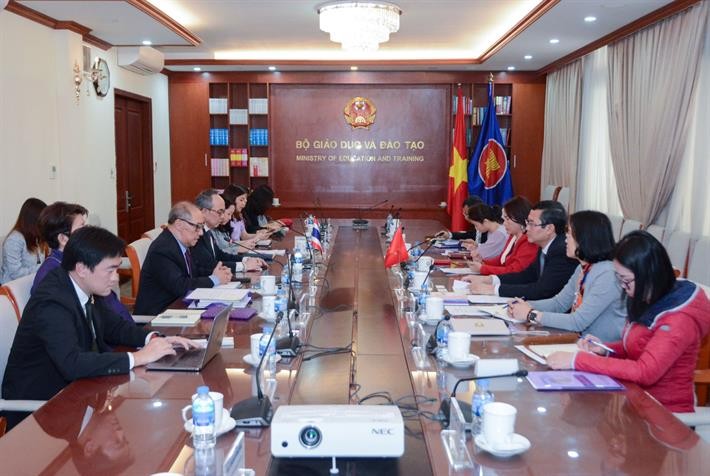 Thứ trưởng Nguyễn Văn Phúc đã có buổi tiếp và làm việc với đoàn đại biểu Quỹ Giải thưởng Công chúa Thái Lan Maha Chakri 