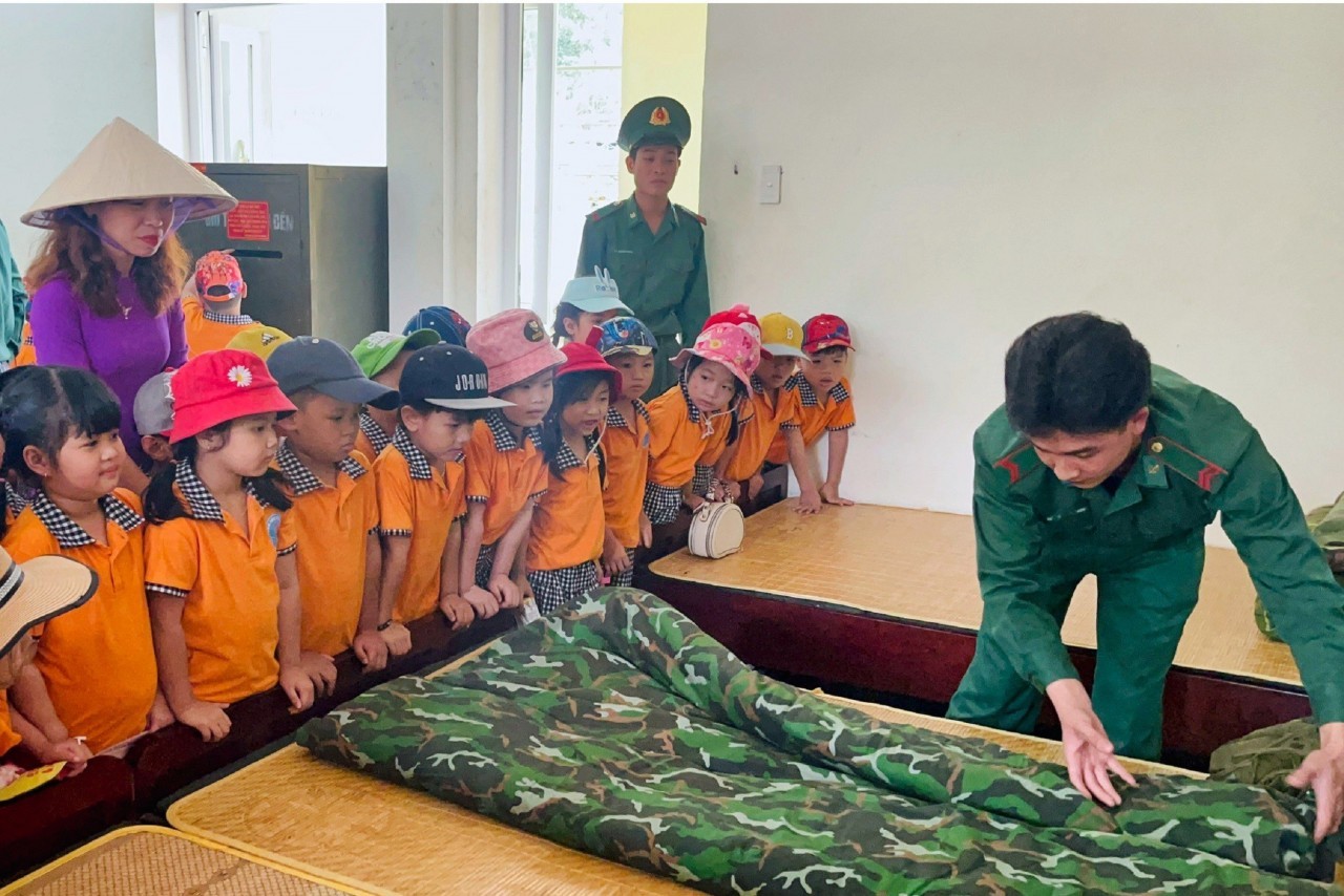 Love of the Fatherland Cultivated in Young Generation through Extracurricular Lessons Inspiring Vietnam's Youth via Patriotic Lessons