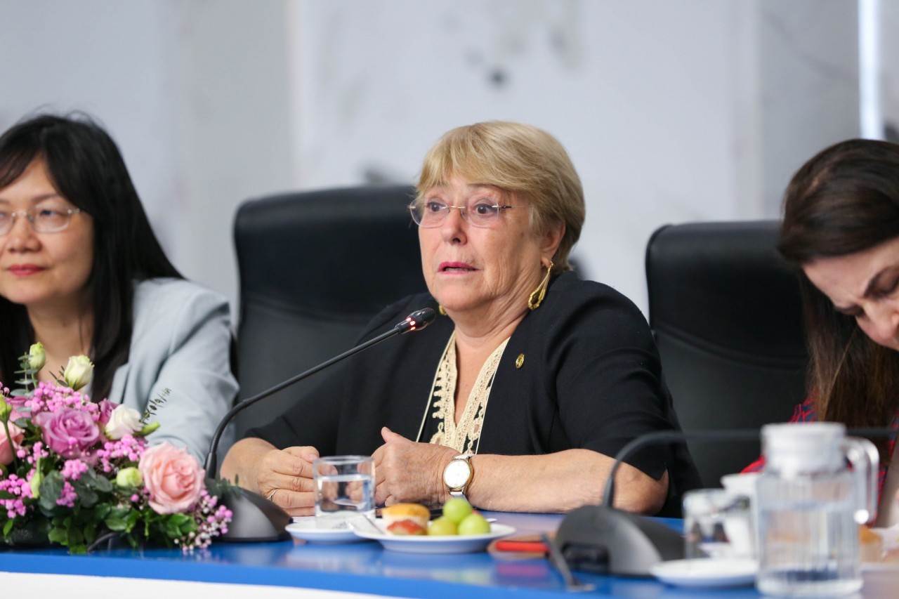 Cựu Tổng thống Chile Michelle Bachelet Jeria nhấn mạnh về tầm quan trọng của bình đẳng giới (Ảnh: UN Women Viet Nam) Cựu Tổng thống Chile Michelle Bachelet Jeria nhấn mạnh về tầm quan trọng của bình đẳng giới (Ảnh: UN Women Viet Nam)