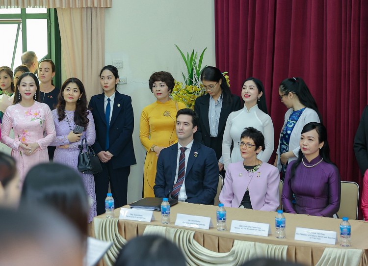 Phu nhân Toàn quyền Úc Phu nhân Toàn quyền Úc