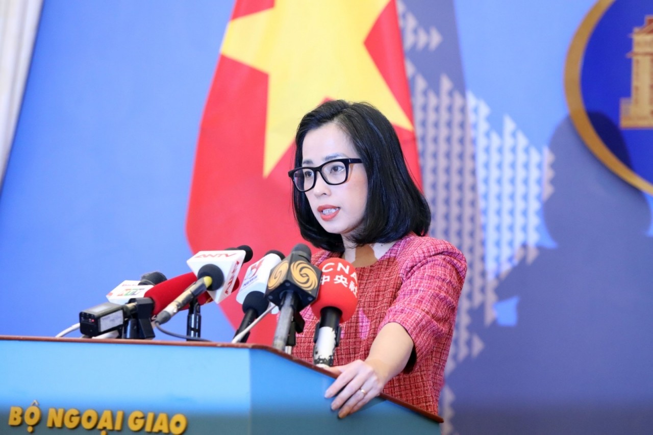 Việt Nam lên tiếng về việc giải quyết các bất đồng trong vấn đề Biển Đông Việt Nam lên tiếng về việc giải quyết các bất đồng trong vấn đề Biển Đông