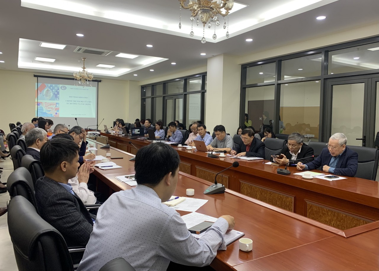 Hội thảo "Chính trị nội bộ của Mỹ: Xu hướng và tác động" Hội thảo "Chính trị nội bộ của Mỹ: Xu hướng và tác động"