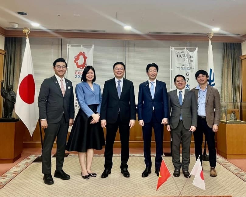 Concert Celebrates 50 Years of Vietnam – Japan Ties in Osaka Concert Celebrates 50 Years of Vietnam – Japan Ties in Osaka