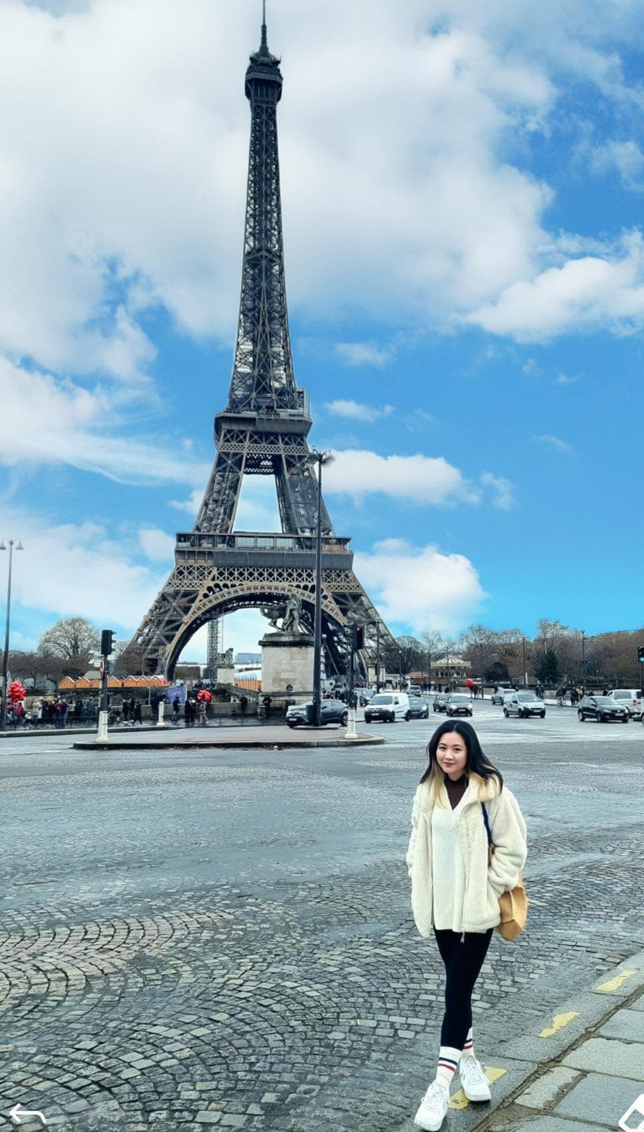 Tình yêu Pháp của bạn trẻ Việt