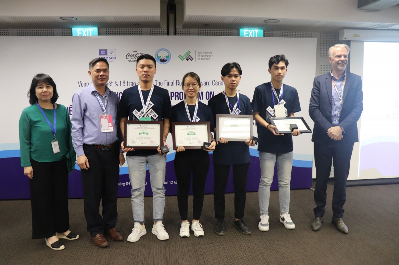 Hai giải nhất được trao tại cuộc thi tìm kiếm Ý tưởng sáng tạo vì một đại dương không nhựa Hai giải nhất được trao tại cuộc thi tìm kiếm Ý tưởng sáng tạo vì một đại dương không nhựa