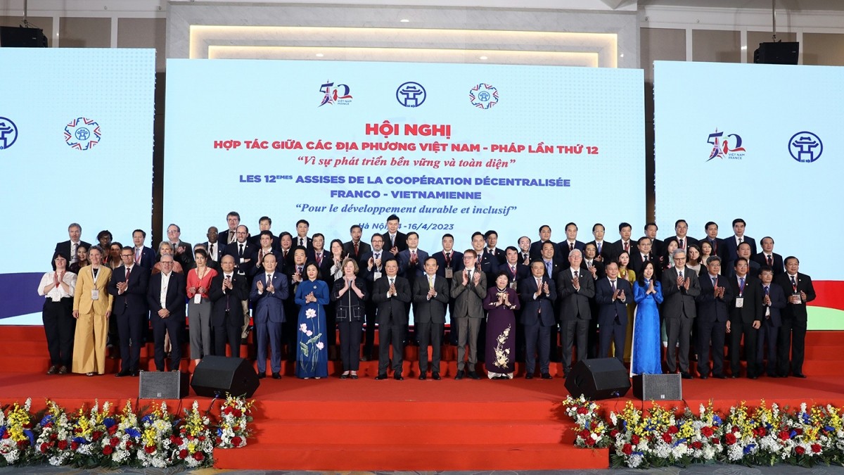 Khai mạc Hội nghị hợp tác giữa các địa phương Việt Nam - Pháp lần thứ 12 Khai mạc Hội nghị hợp tác giữa các địa phương Việt Nam - Pháp lần thứ 12