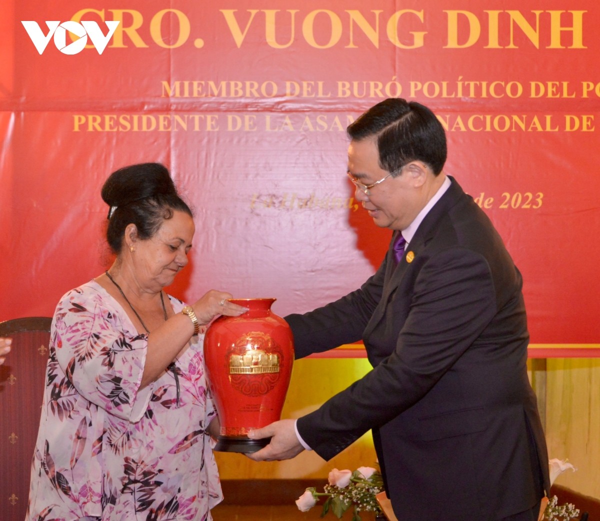 Chủ tịch Quốc hội Vương Đình Huệ gặp Viện Cuba hữu nghị với các dân tộc Chủ tịch Quốc hội Vương Đình Huệ gặp Viện Cuba hữu nghị với các dân tộc