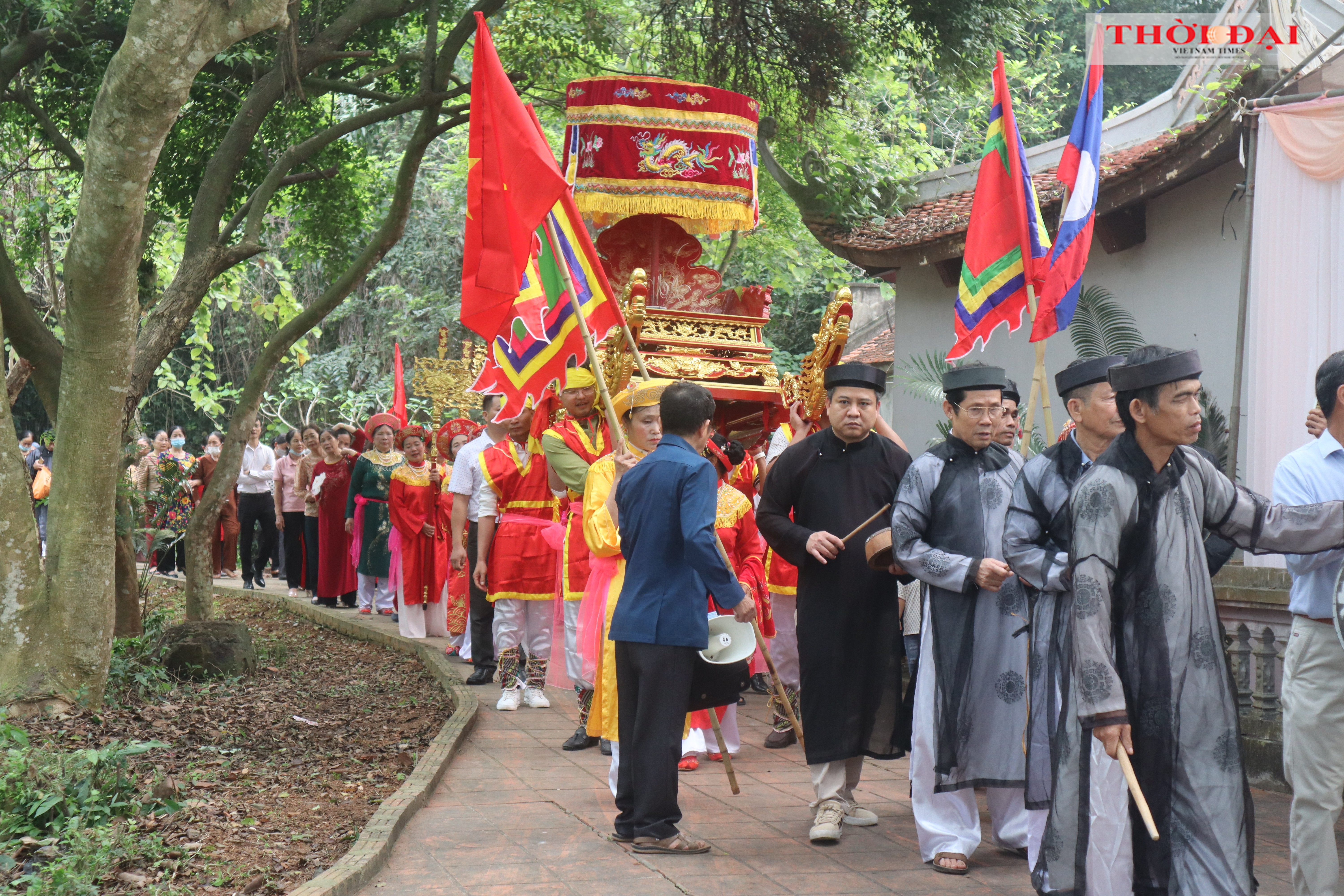 Người Việt tưởng nhớ công ơn công chúa Lào Nhồi Hoa Người Việt tưởng nhớ công ơn công chúa Lào Nhồi Hoa