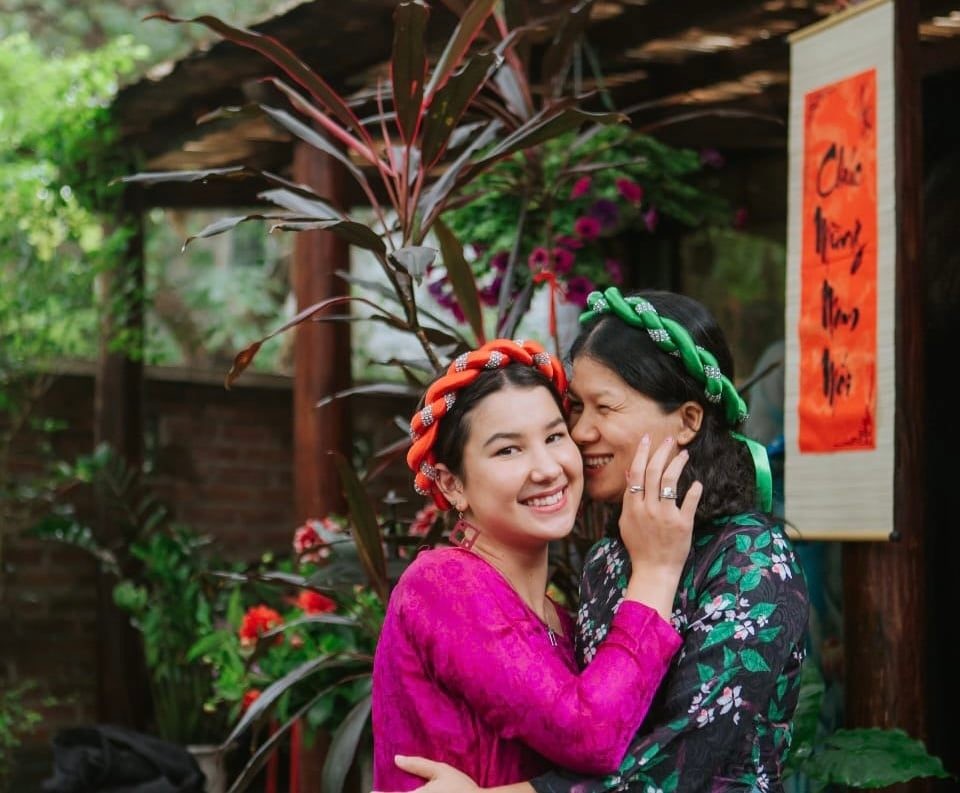 Tiếng Việt - cầu nối kiều bào với quê hương Tiếng Việt - cầu nối kiều bào với quê hương