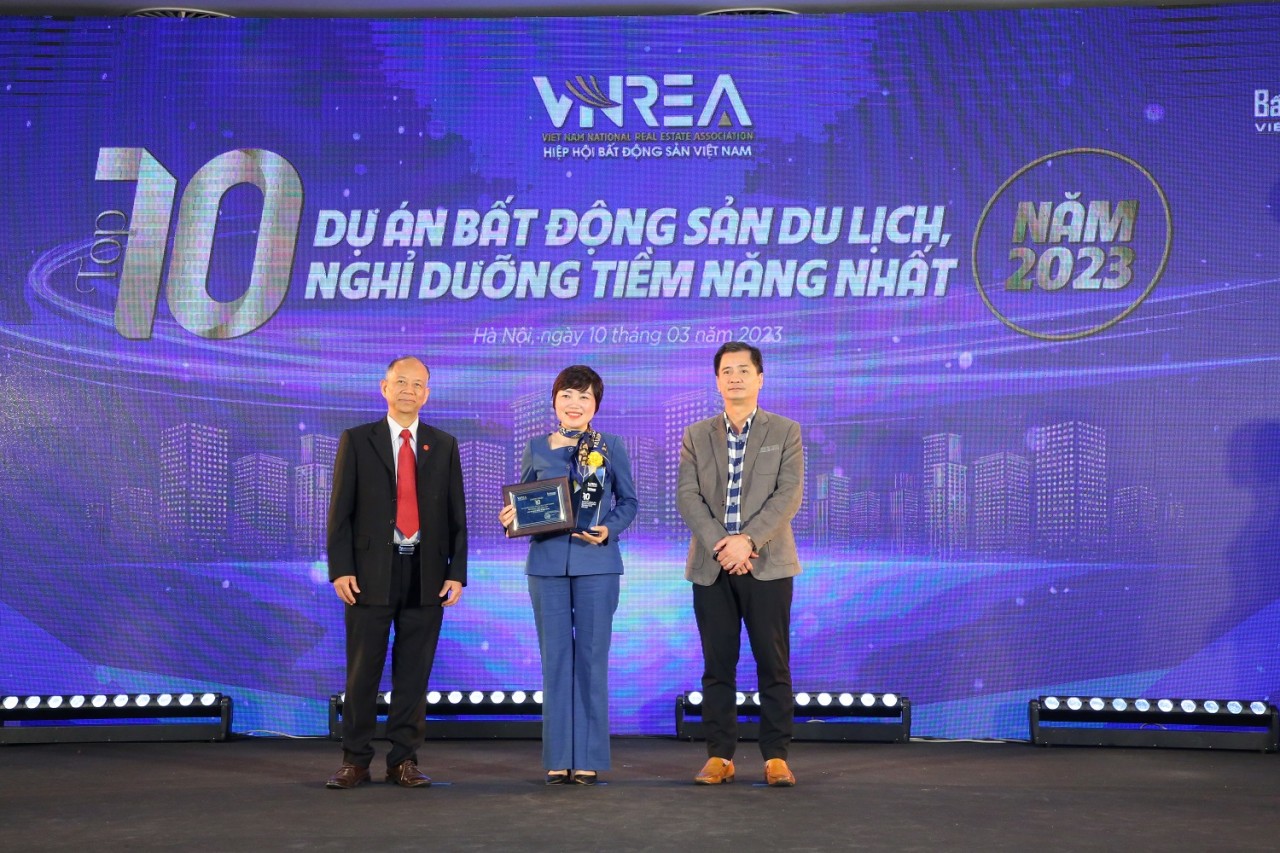 Geleximco giành “cú đúp” giải thưởng Thương hiệu bất động sản dẫn đầu năm 2022 Geleximco giành “cú đúp” giải thưởng Thương hiệu bất động sản dẫn đầu năm 2022