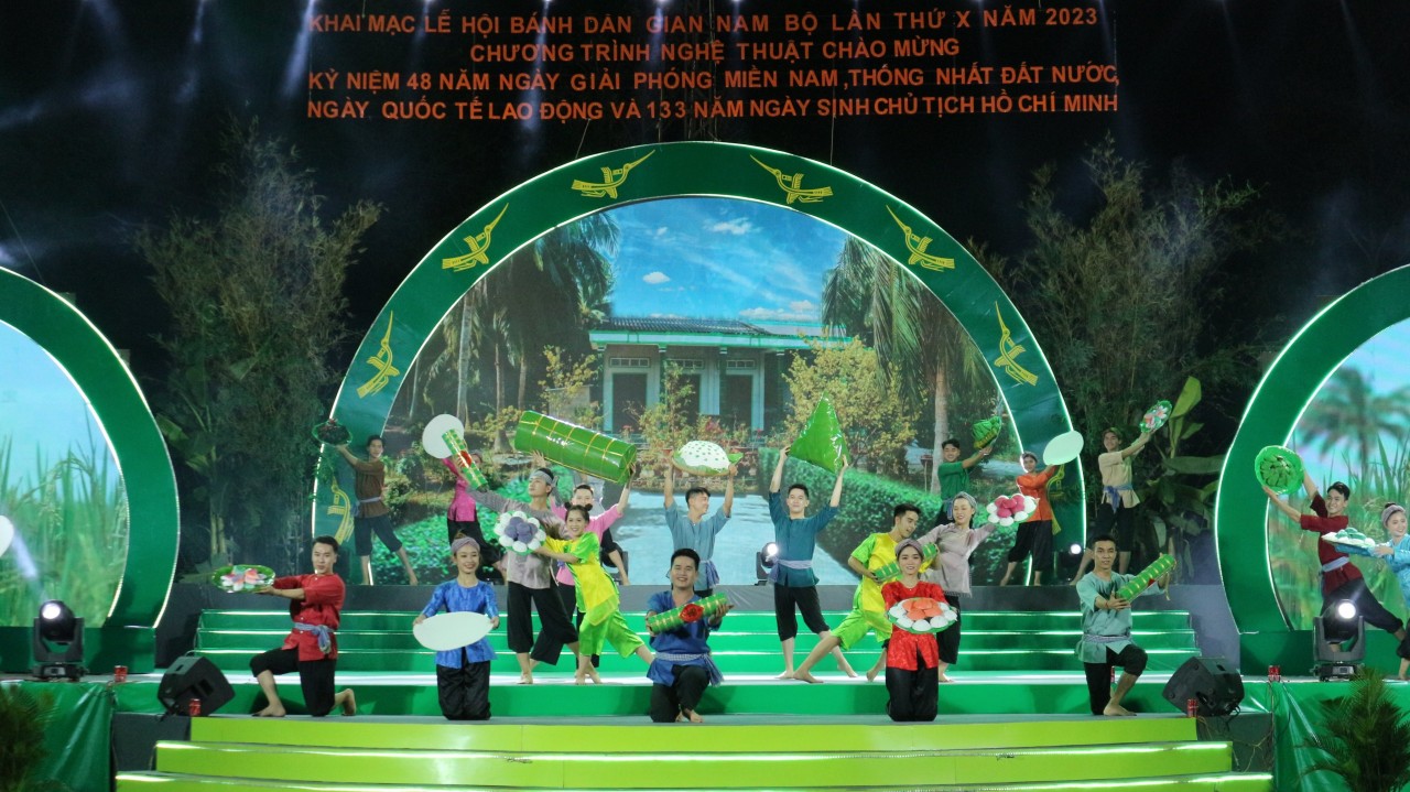 Thực khách có cơ hội thưởng thức nhiều món bánh dân gian Nam Bộ nổi tiếng Thực khách có cơ hội thưởng thức nhiều món bánh dân gian Nam Bộ nổi tiếng