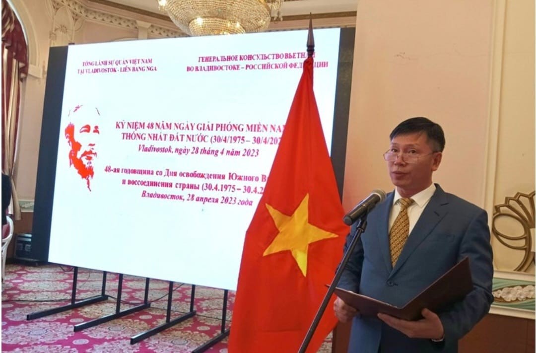 Cộng đồng người Việt vùng Primoryen (Nga) kỉ niệm 48 năm Ngày Giải phóng miền Nam Cộng đồng người Việt vùng Primoryen (Nga) kỉ niệm 48 năm Ngày Giải phóng miền Nam