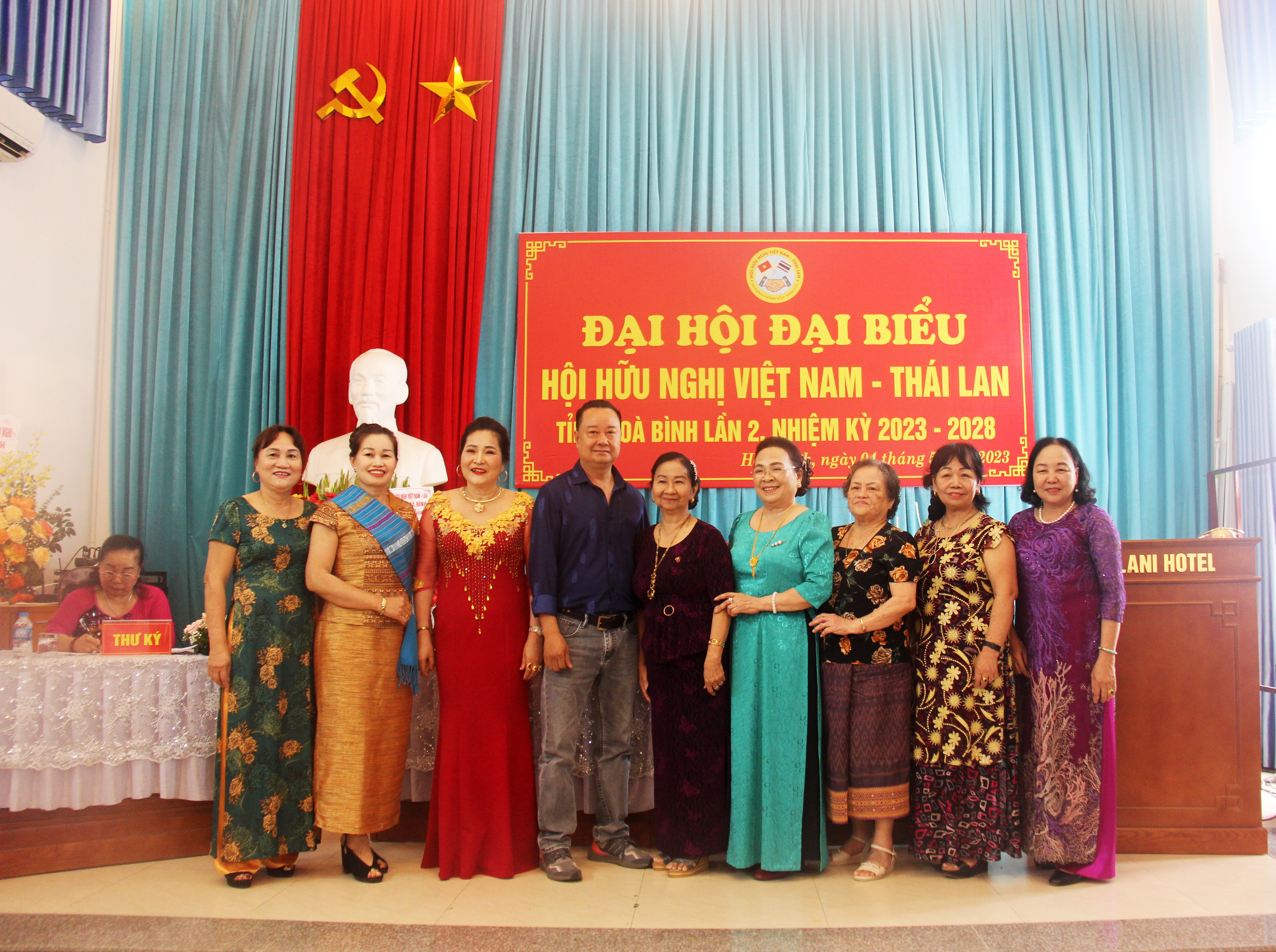 Hội hữu nghị Việt Nam - Thái Lan tỉnh Hòa Bình tập trung phát triển hội viên trong nhiệm kỳ mới Hội hữu nghị Việt Nam - Thái Lan tỉnh Hòa Bình tập trung phát triển hội viên trong nhiệm kỳ mới
