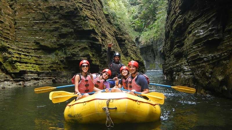 Quần đảo Fiji – Điểm đến du lịch hấp dẫn các du khách quốc tế Vẻ đẹp hoang sơ của quần đảo Fiji hấp dẫn du khách