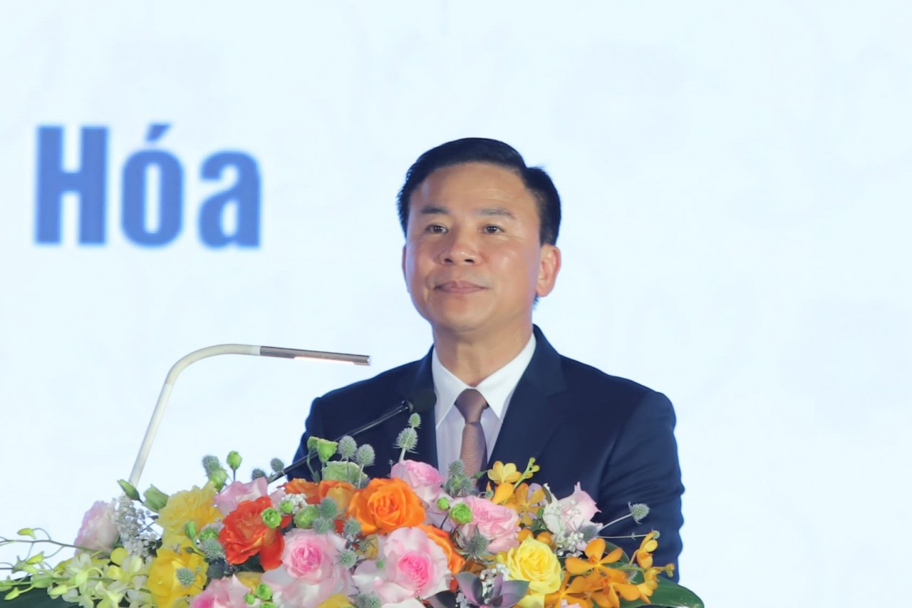 Bí thư tỉnh ủy tỉnh Thanh Hóa Đỗ Trọng Hưng phát biểu tại Hội nghị. Bí thư tỉnh ủy tỉnh Thanh Hóa Đỗ Trọng Hưng phát biểu tại Hội nghị.