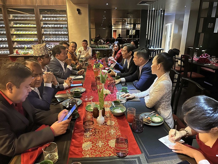 Vietnam-Nepal Friendship Association: Promoting Cooperation Between People of Vietnam and Nepal Vietnam-Nepal Friendship Association: Promoting People-to-people Cooperation