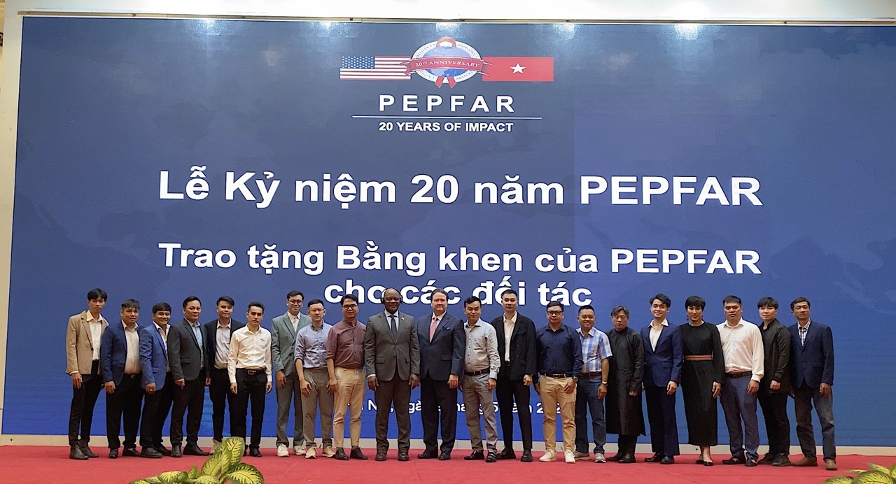 Vietnam, US Celebrate 20 years of Cooperation for HIV/AIDS Prevention and Control Vietnam, US Celebrate 20 years of Cooperation for HIV/AIDS Prevention and Control