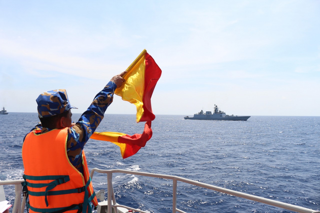 Chùm ảnh Tàu 015-Trần Hưng Đạo diễn tập Hàng hải đa phương Ấn Độ-ASEAN (AIME) năm 2023 Chùm ảnh Tàu 015-Trần Hưng Đạo diễn tập Hàng hải đa phương Ấn Độ-ASEAN (AIME) năm 2023