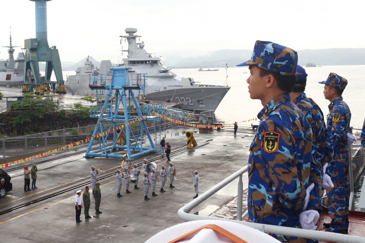 Tàu 015-Trần Hưng Đạo về nước, kết thúc thành công nhiệm vụ đối ngoại quốc phòng Tàu 015-Trần Hưng Đạo về nước, kết thúc thành công nhiệm vụ đối ngoại quốc phòng