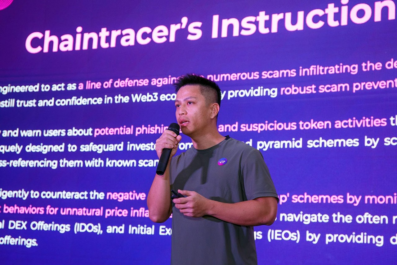 Hiếu PC - thành viên Ban An toàn Thông tin Hiệp hội Blockchain Việt Nam giới thiệu nền tảng Chaintracer. Hiếu PC - thành viên Ban An toàn Thông tin Hiệp hội Blockchain Việt Nam giới thiệu nền tảng Chaintracer.