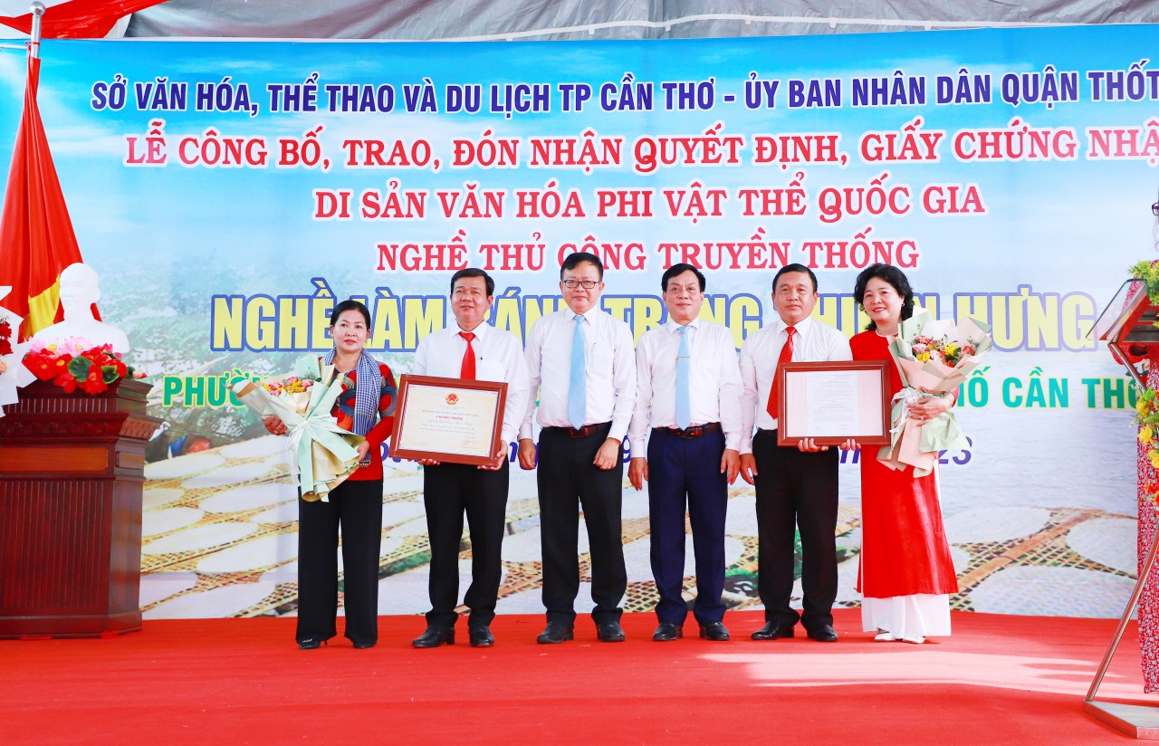 Cần Thơ: Nghề làm bánh tráng Thuận Hưng được công nhận di sản văn hóa phi vật thể quốc gia Cần Thơ: Nghề làm bánh tráng Thuận Hưng được công nhận di sản văn hóa phi vật thể quốc gia