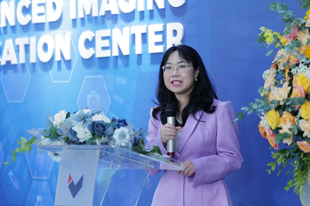 Tiến sĩ Lê Mai Lan – Chủ tịch Hội đồng trường Đại học VinUni phát biểu tại Lễ khai trương Trung tâm. Tiến sĩ Lê Mai Lan – Chủ tịch Hội đồng trường Đại học VinUni phát biểu tại Lễ khai trương Trung tâm.
