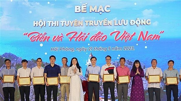 Hải Phòng: Nâng cao nhận thức người dân về “Biển và Hải đảo Việt Nam" | Xã hội | Vietnam+ (VietnamPlus) Hải Phòng: Nâng cao nhận thức người dân về “Biển và Hải đảo Việt Nam" | Xã hội | Vietnam+ (VietnamPlus)