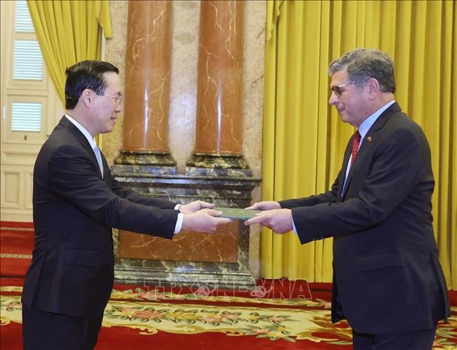 Chủ tịch nước Võ Văn Thưởng tiếp các Đại sứ trình Quốc thư Chủ tịch nước Võ Văn Thưởng tiếp các Đại sứ trình Quốc thư