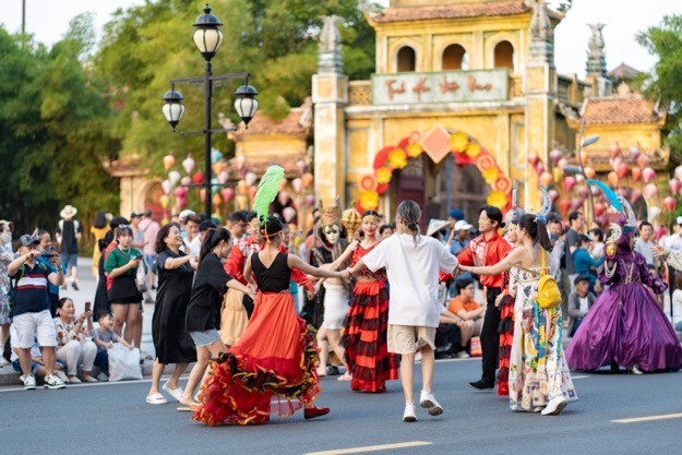 Gần 30 trải nghiệm hè Vinpearl “nhất định phải thử một lần trong đời” Gần 30 trải nghiệm hè Vinpearl “nhất định phải thử một lần trong đời”
