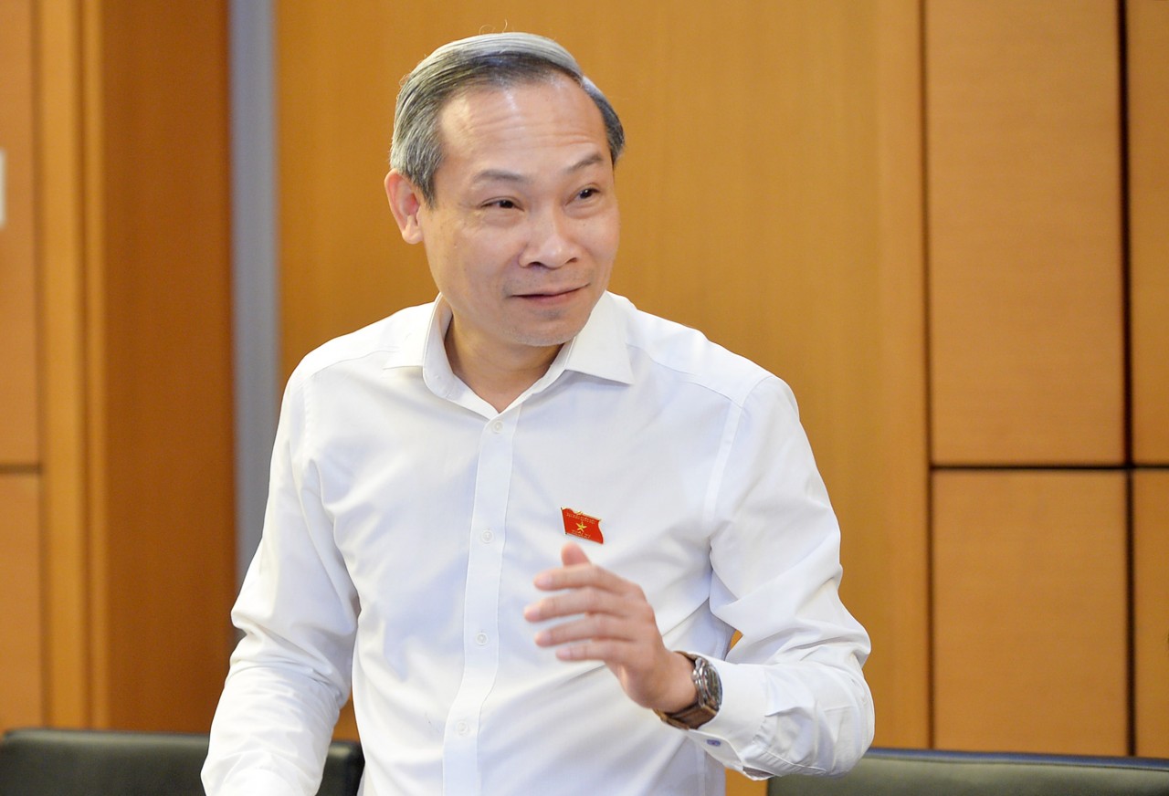 Đại biểu Quốc hội đề nghị Chính phủ tiếp tục cải thiện môi trường kinh doanh, tạo thuận lợi cho doanh nghiệp Đại biểu Quốc hội đề nghị Chính phủ tiếp tục cải thiện môi trường kinh doanh, tạo thuận lợi cho doanh nghiệp