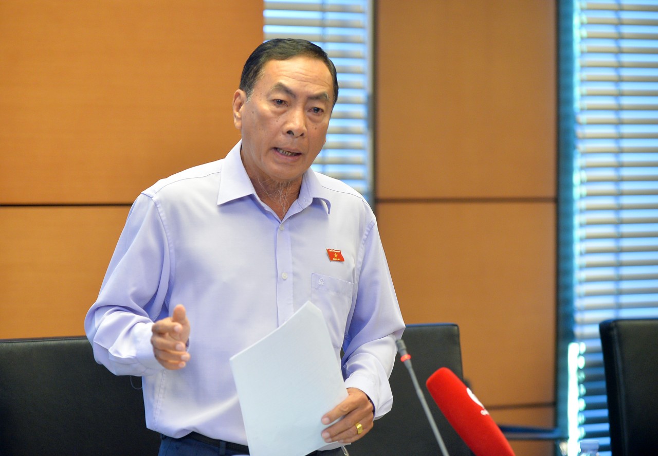 Đại biểu Quốc hội đề nghị Chính phủ tiếp tục cải thiện môi trường kinh doanh, tạo thuận lợi cho doanh nghiệp Đại biểu Quốc hội đề nghị Chính phủ tiếp tục cải thiện môi trường kinh doanh, tạo thuận lợi cho doanh nghiệp