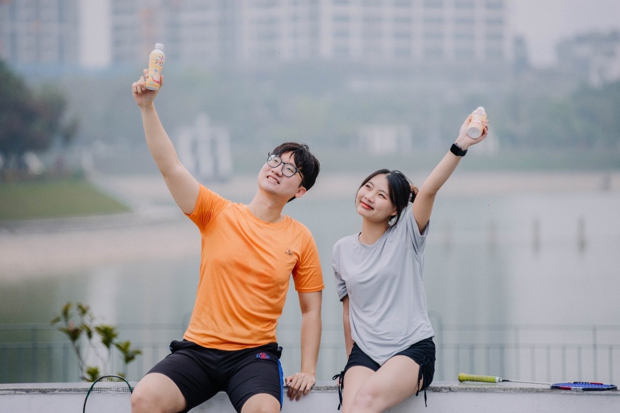 Lối sống lành mạnh cùng chế độ ăn uống healthy mang lại nhiều lợi ích sức khỏe. Lối sống lành mạnh cùng chế độ ăn uống healthy mang lại nhiều lợi ích sức khỏe.
