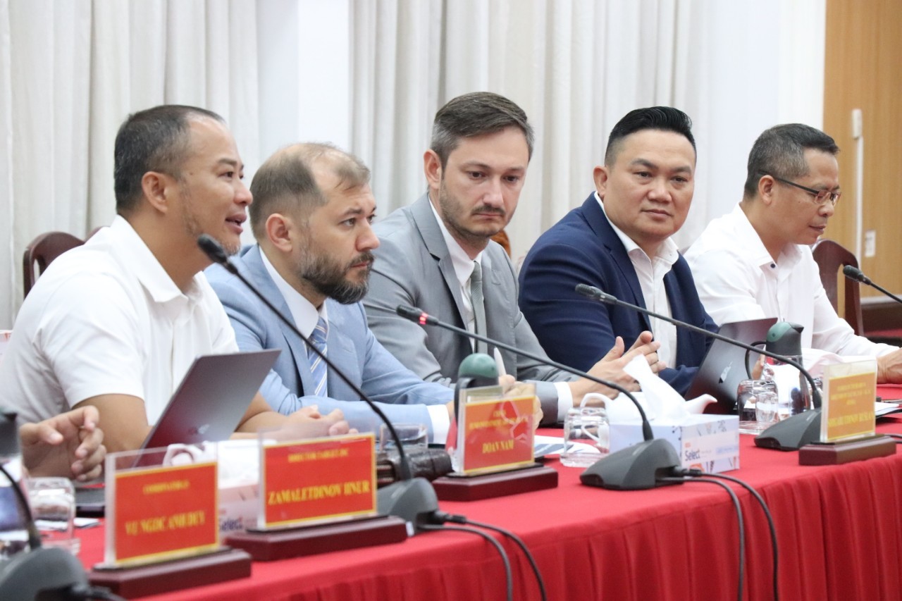 Doanh nghiệp Liên bang Nga tìm hiểu cơ hội đầu tư tại TP Cần Thơ Doanh nghiệp Liên bang Nga tìm hiểu cơ hội đầu tư tại TP Cần Thơ
