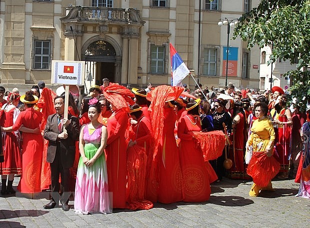 Vietnamese Culture Introduced at Czech Ethnic Minority Festival Vietnamese Culture Introduced at Czech Ethnic Minority Festival