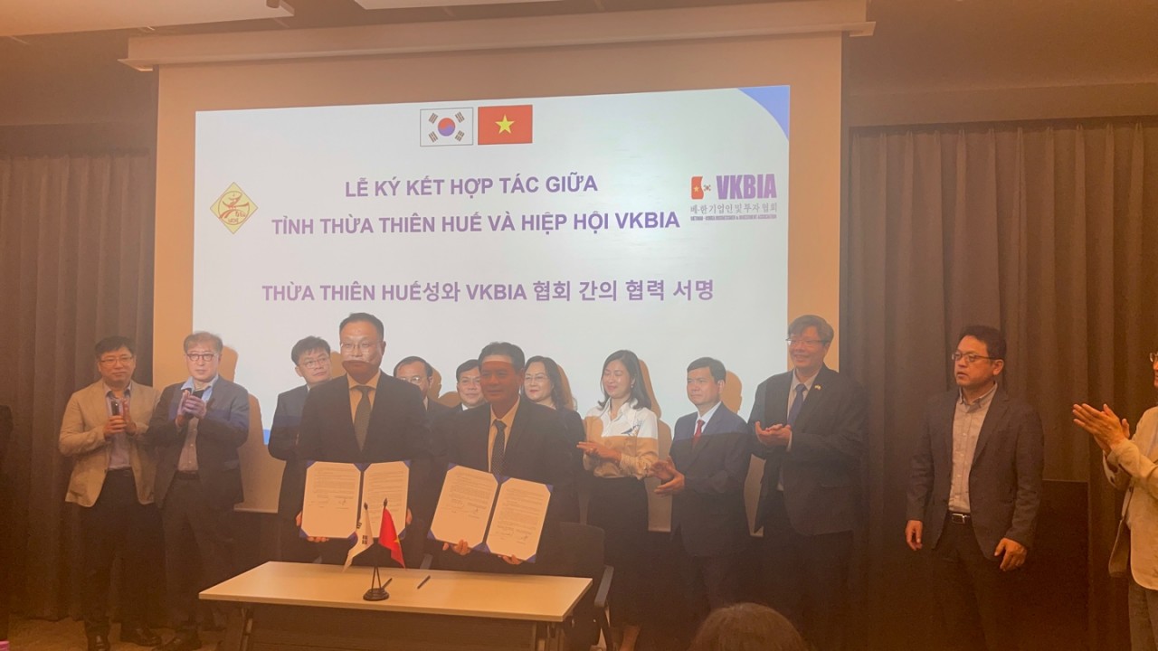 Diễn đàn Hợp tác địa phương, xúc tiến đầu tư và kết nối giao thương Việt - Hàn Diễn đàn Hợp tác địa phương, xúc tiến đầu tư và kết nối giao thương Việt - Hàn