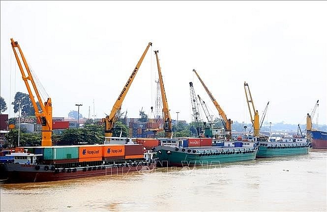 Vietnam Posts Trade Surplus of US$9.8 Billion in Five Months Vietnam Posts Trade Surplus of US$9.8 Billion in Five Months