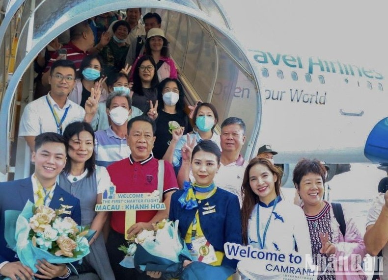 Khôi phục và mở rộng đường bay quốc tế xuyên Đông Dương và Macau (Trung Quốc) Khôi phục và mở rộng đường bay quốc tế xuyên Đông Dương và Macau (Trung Quốc)