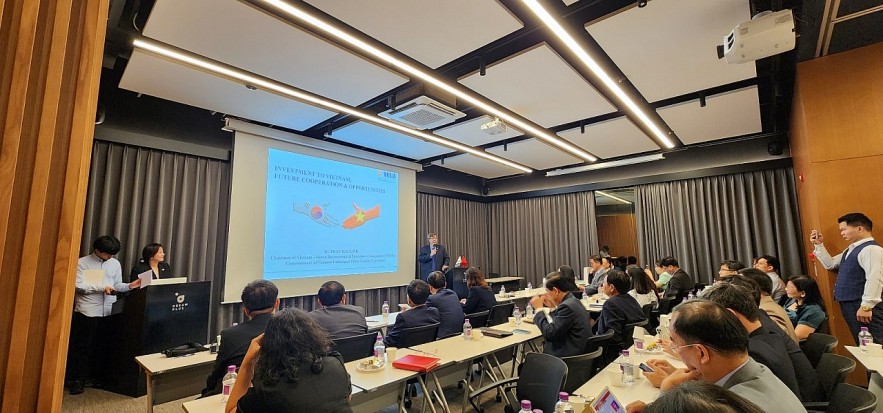 Forum Strengthens Investment and Trade Cooperation between Vietnam and RoK Forum Strengthens Investment and Trade Cooperation Between Vietnam and RoK