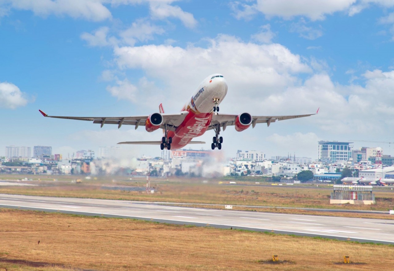Làm thủ tục trực tuyến Vietjet: Bay thảnh thơi, không lo xếp hàng Làm thủ tục trực tuyến Vietjet: Bay thảnh thơi, không lo xếp hàng