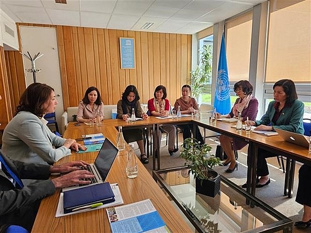 Vietnam Women’s Union Pays Working Visit to France Vietnam Women’s Union Vists France
