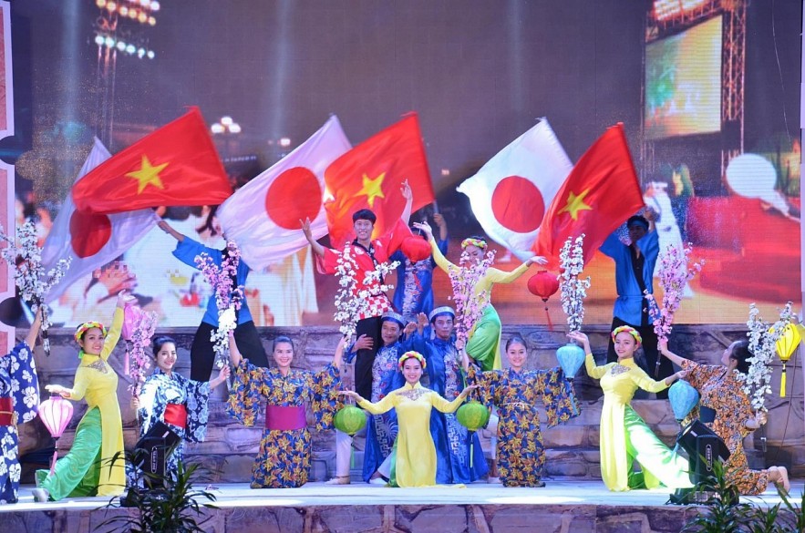 Vietnam And Japan Young Generations Strengthen Friendship Vietnam And Japan Young Generations Strengthen Friendship