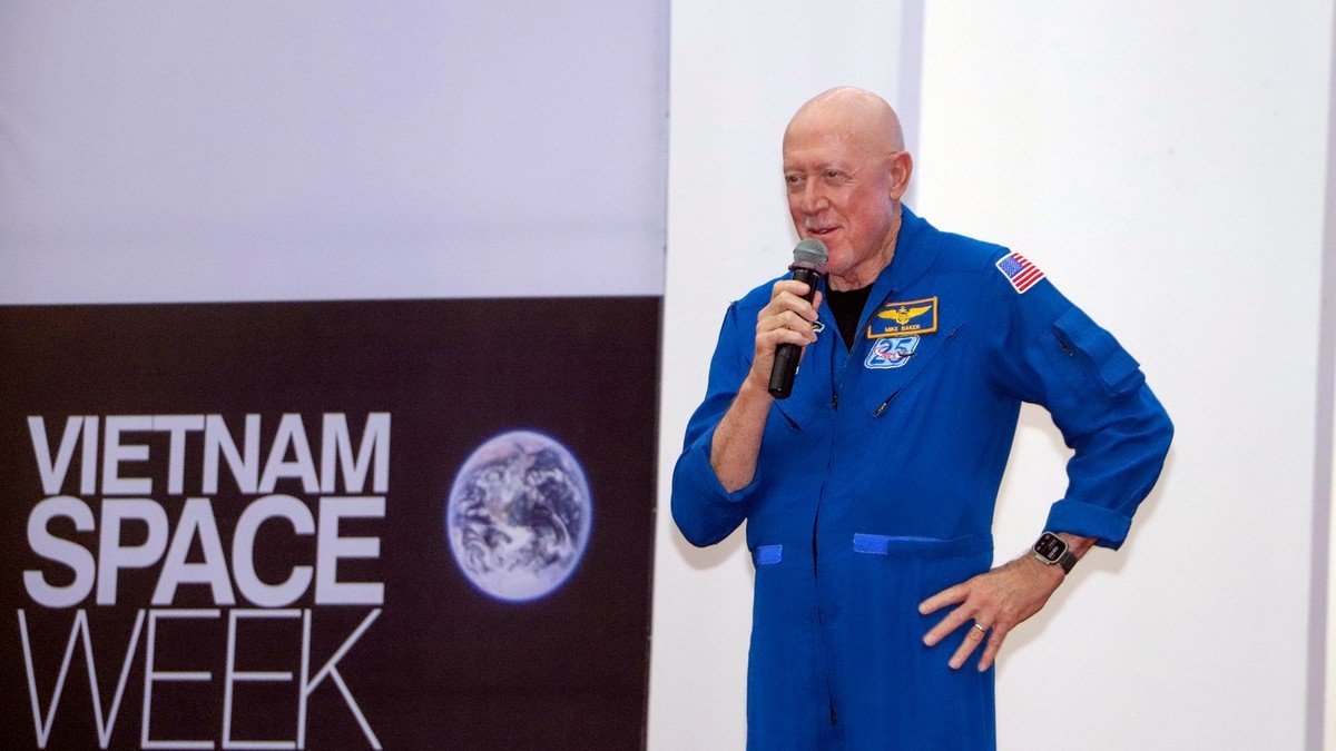 NASA Week in Vietnam Kicked Off NASA Week in Vietnam Kicked Off