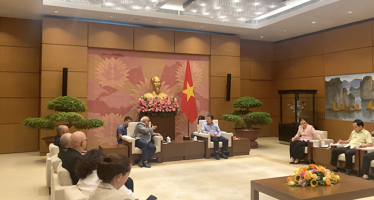 Việt Nam, Cuba tiếp tục các hoạt động thiết thực thắt chặt tình đoàn kết Việt Nam, Cuba tiếp tục các hoạt động thiết thực thắt chặt tình đoàn kết