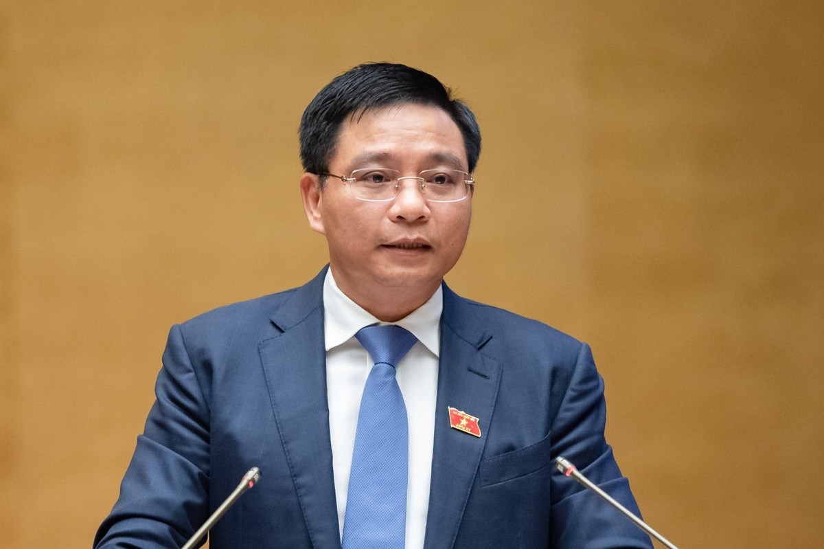 Bộ trưởng Nguyễn Văn Thắng nhận nhiều câu hỏi Bộ trưởng Nguyễn Văn Thắng nhận nhiều câu hỏi