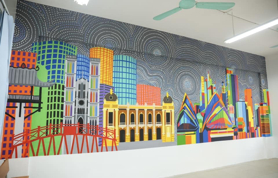 Mural in Hanoi Features Vietnamese, Australian Iconic Architectures Mural in Hanoi Features Vietnamese, Australian Iconic Architectures