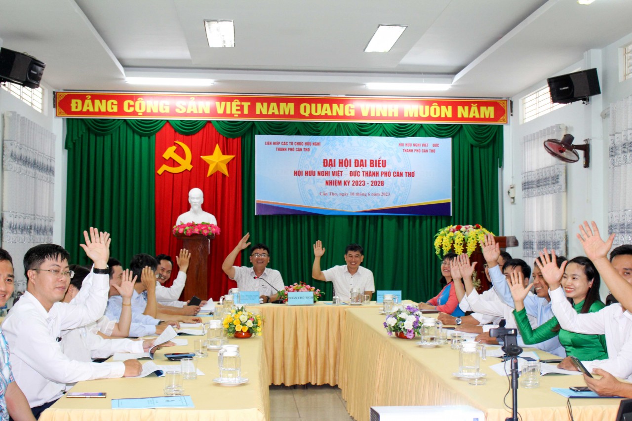 Hội Hữu nghị Việt - Đức TP Cần Thơ cầu nối hòa bình hữu nghị 2 nước Hội Hữu nghị Việt - Đức TP Cần Thơ cầu nối hòa bình hữu nghị 2 nước