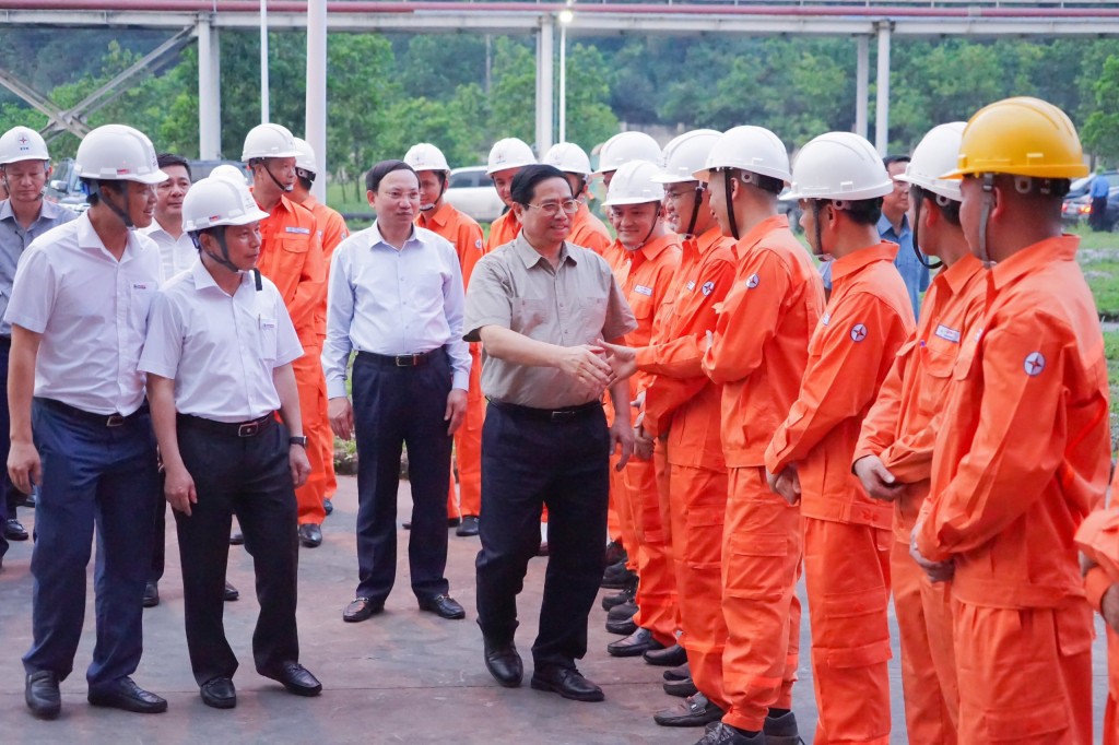 Thủ tướng Phạm Minh Chính thăm Nhà máy Nhiệt điện Quảng Ninh Thủ tướng Phạm Minh Chính thăm Nhà máy Nhiệt điện Quảng Ninh
