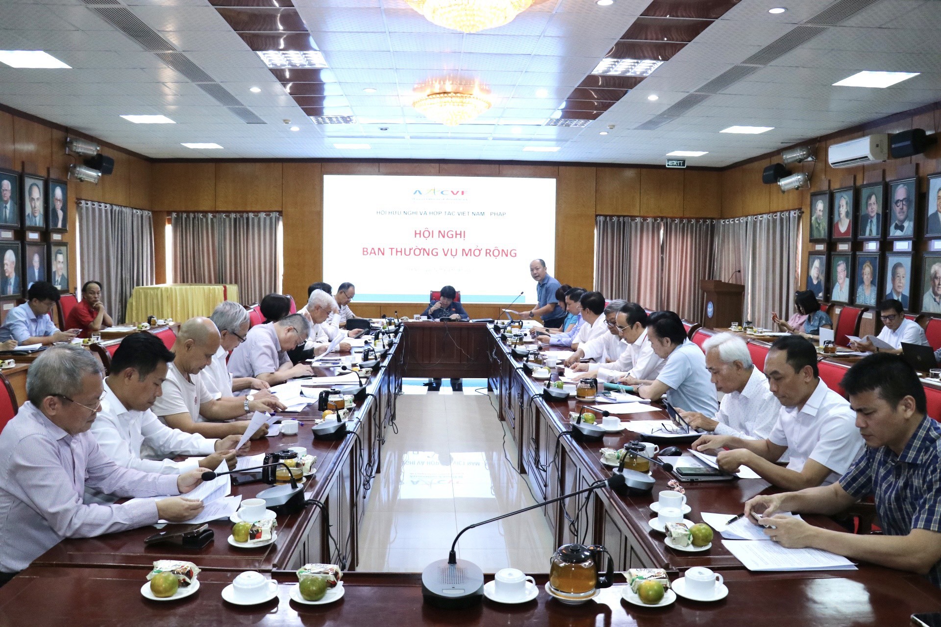 Hội Hữu nghị và Hợp tác Việt Nam - Pháp củng cố, nâng cao hiệu quả hoạt động của các ban chức năng Hội Hữu nghị và Hợp tác Việt Nam - Pháp củng cố, nâng cao hiệu quả hoạt động của các ban chức năng