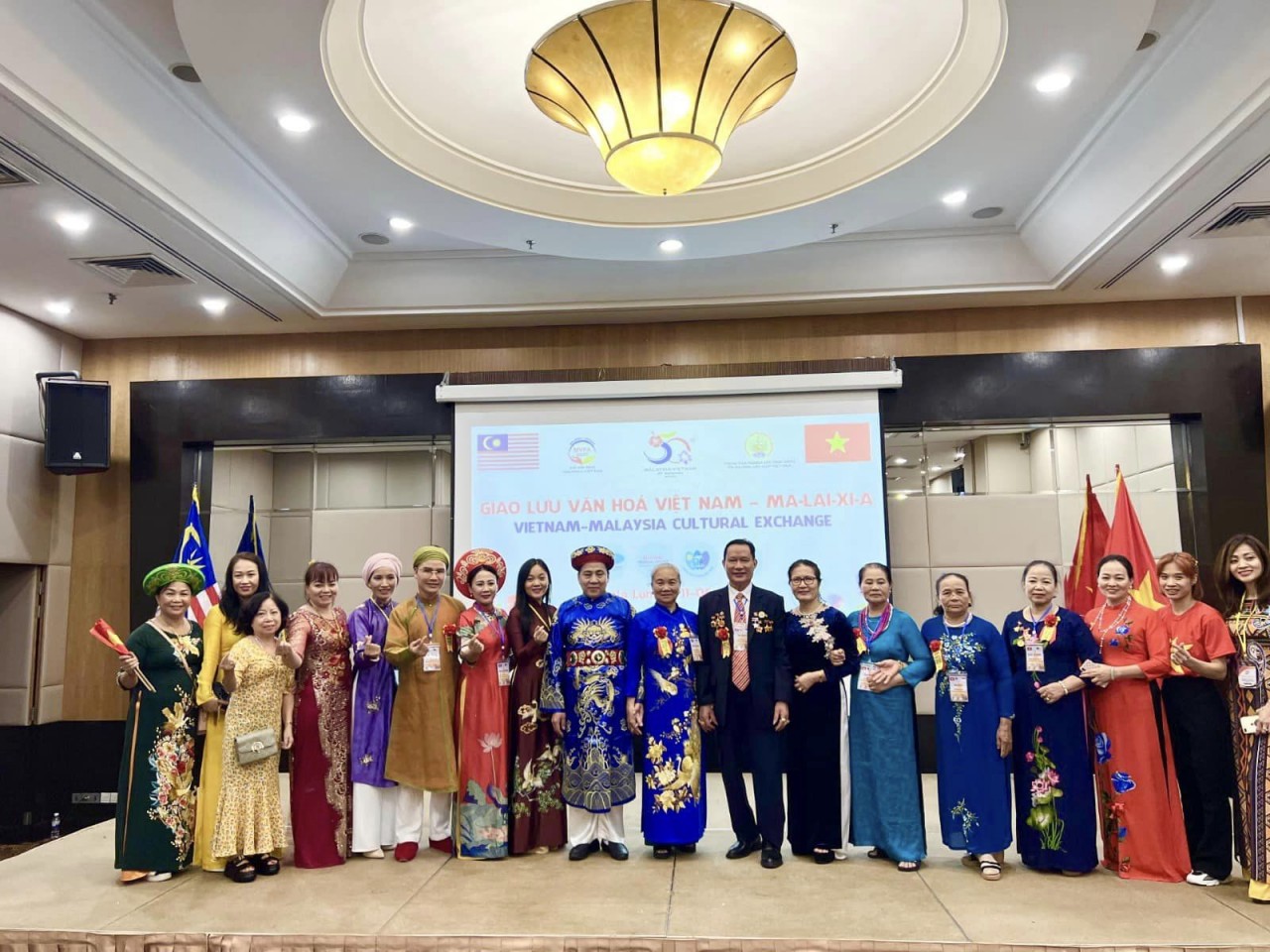 Vietnamese artists and delegates at the event. Source: Malaysia-Vietnam Friendship Association Vietnamese artists and delegates at the event. Source: Malaysia-Vietnam Friendship Association